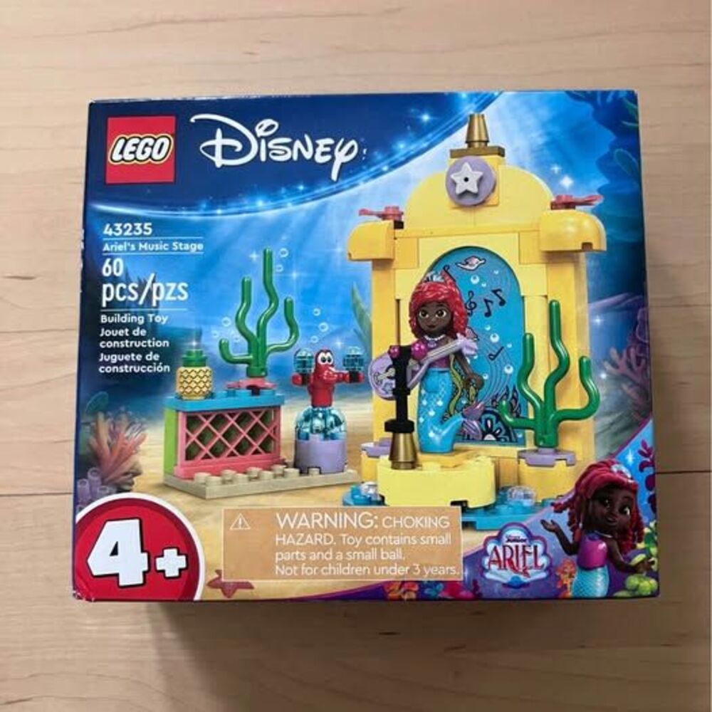 LEGO Set Disney Little Mermaid Ariel's Music Stage